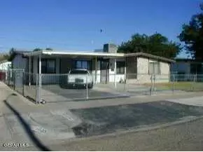 10537 Goodman St, El Paso, TX 79924