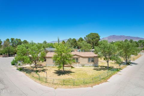5970 Pumpkin Patch Ln, El Paso, TX 79932