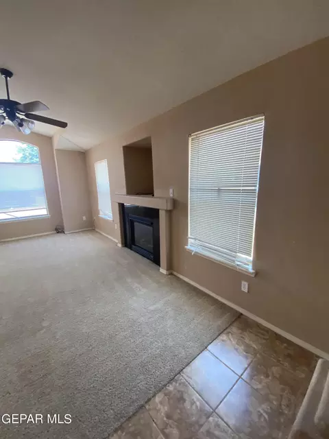 6230 Spotted Eagle Dr, El Paso, TX 79924 photo 3