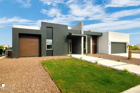 5841 Valley Palm Dr, El Paso, TX 79932