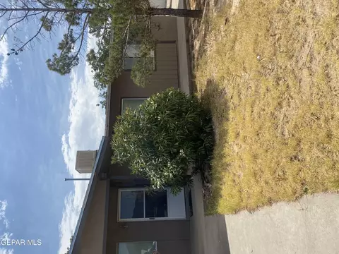 10132 Wolverine Dr, El Paso, TX 79924