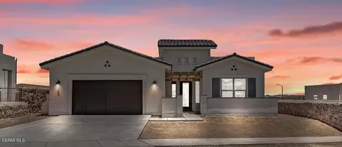 804 Eastwell Dr, El Paso, TX 79928