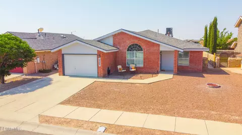 14584 Puerto Del Carmen Dr, Horizon City, TX 79928