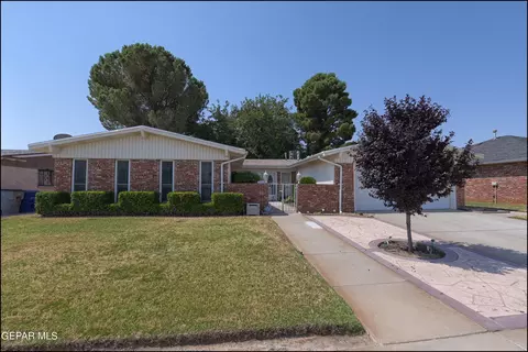 10428 Allway Dr, El Paso, TX 79935