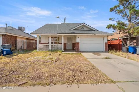 6241 Arch Bridge Dr, El Paso, TX 79934