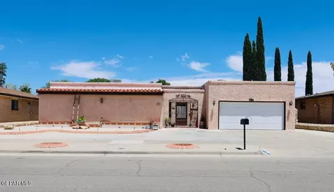 3104 Beachcomber Dr, El Paso, TX 79936