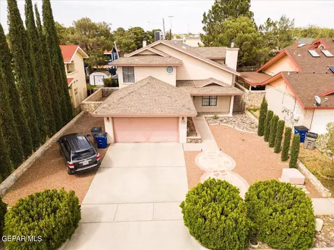 12081 Autumn Gate Dr, El Paso, TX 79936