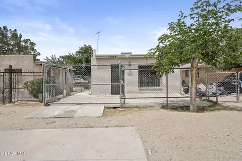 7069 Third St, Canutillo, TX 79835