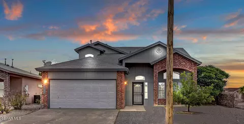 14369 Venecia Dr, Horizon City, TX 79928