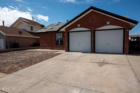 11892 David Forti Dr, El Paso, TX 79936
