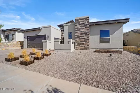 12322 Wills Crescent Ct, El Paso, TX 79928
