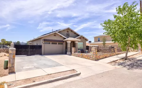 437 Lt Luis Peralta, El Paso, TX 79927
