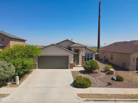 5842 Megan St, Sunland Park, NM 88063