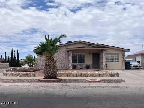 241 T Tierra Linda Dr, Horizon City, TX 79928