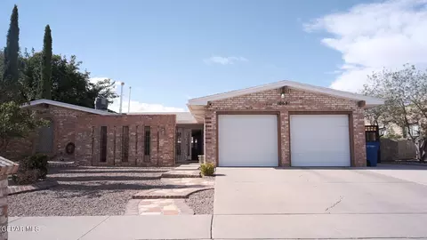 10691 Janway Dr, El Paso, TX 79935