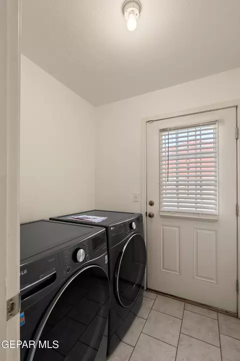 712 Luisa St, Anthony, TX 79821 photo 11