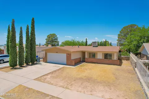 1629 Phil Gibbs Dr, El Paso, TX 79936