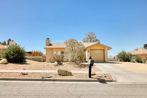 828 Centennial Dr, El Paso, TX 79912