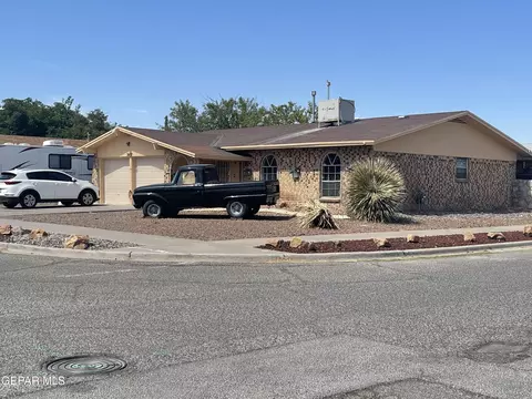 3457 Balmorhea St, El Paso, TX 79936