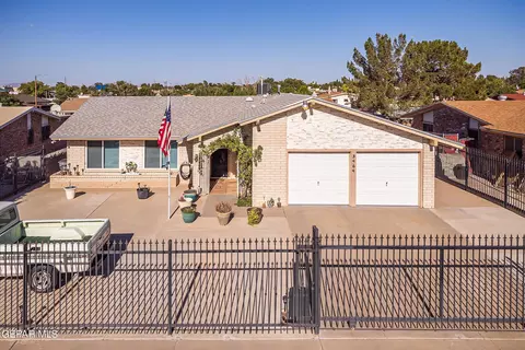 3464 Freeport Dr, El Paso, TX 79935