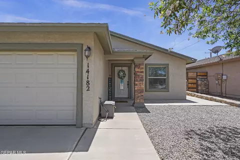 14182 Rainer Point Dr, El Paso, TX 79938