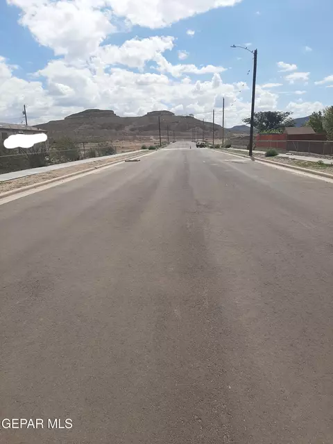 15000 Cerro Bola Ct, El Paso, TX 79938
