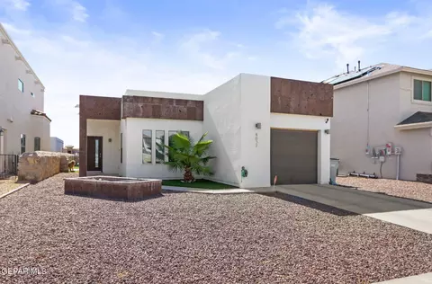 4837 Ruben Soto, El Paso, TX 79938