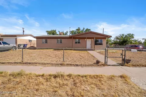 5609 Edinburg Dr, El Paso, TX 79924
