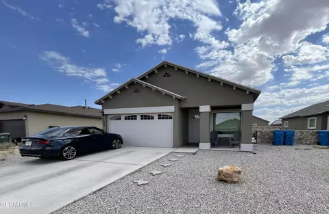 11625 Flor Achillea, Socorro, TX 79927