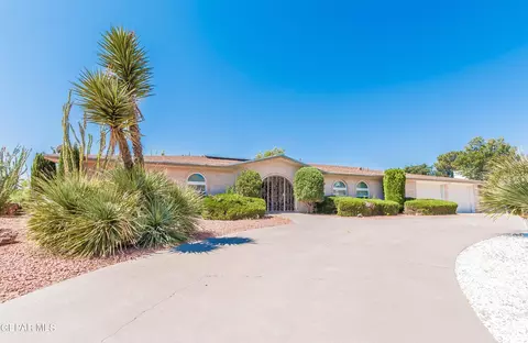 843 Broadmoor Dr, El Paso, TX 79912