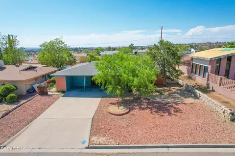 325 Chermont Dr, El Paso, TX 79912