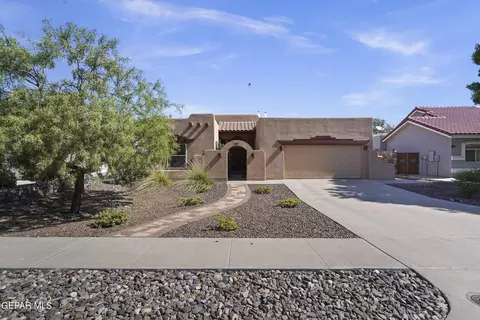 317 Vicolo Pavia Ln, El Paso, TX 79932
