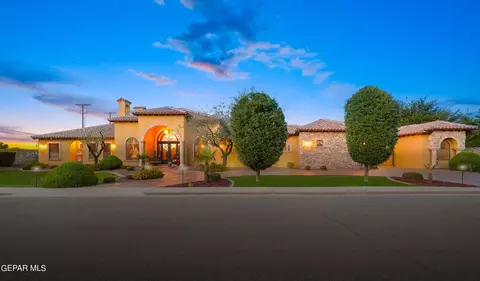 417 Willow Glen Dr, El Paso, TX 79922