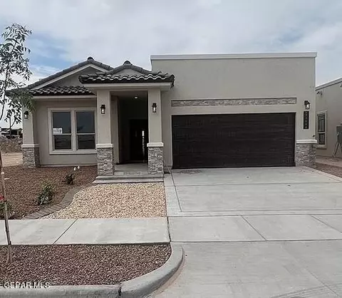 13888 Paseo Perlas Dr, El Paso, TX 79928