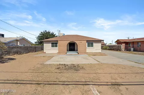 736 Agua Clara St, El Paso, TX 79928