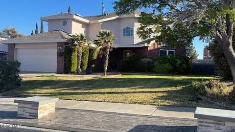 4304 Loma De Luna Dr, El Paso, TX 79934