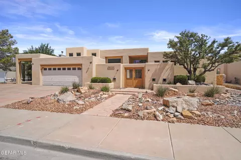 12223 Chisholm Pass Dr, El Paso, TX 79936
