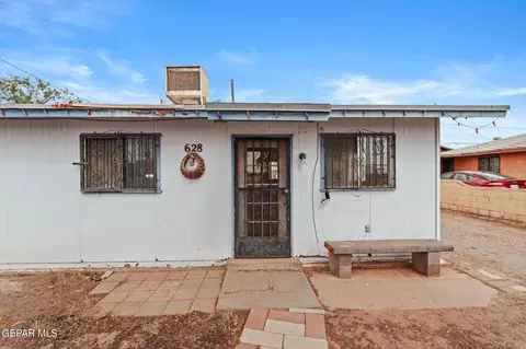 628 Southside Rd, El Paso, TX 79907