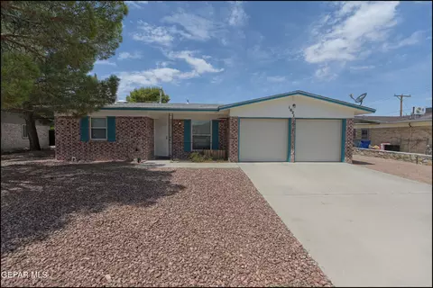 1021 Mohegan Ln, El Paso, TX 79912