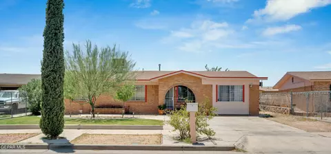 9320 Chantilly Dr, El Paso, TX 79907