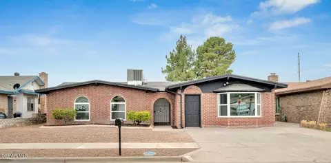 1819 Jerry Abbott St, El Paso, TX 79936