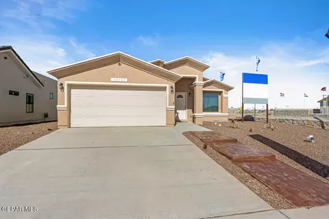 840 Paseo Dulce Ave, Horizon City, TX 79928