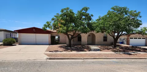 6736 Mariposa Dr, El Paso, TX 79912