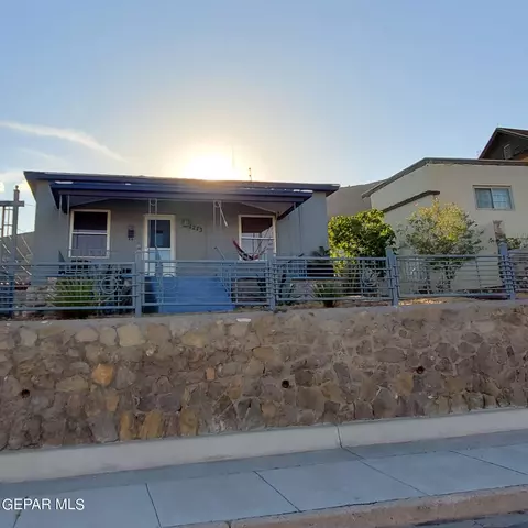 1273 Indiana St, El Paso, TX 79930