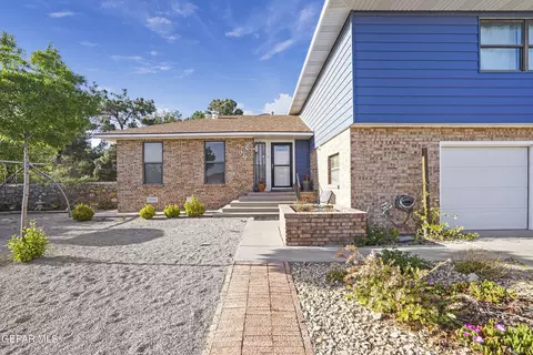 1616 Larry Wadkins Dr, El Paso, TX 79936