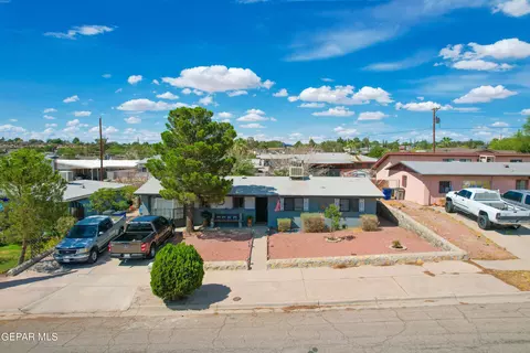 10405 Sugarberry Dr, El Paso, TX 79925