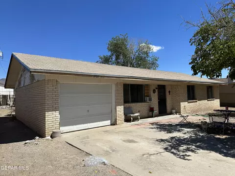 6980 4th Ave, Canutillo, TX 79835