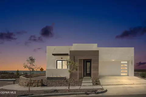 1801 Bridle Pl, El Paso, TX 79911