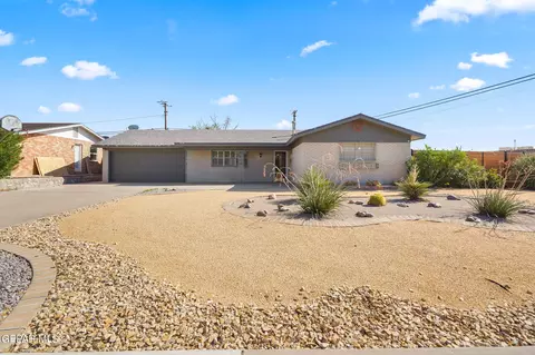 5904 Pebble Beach Dr, El Paso, TX 79912