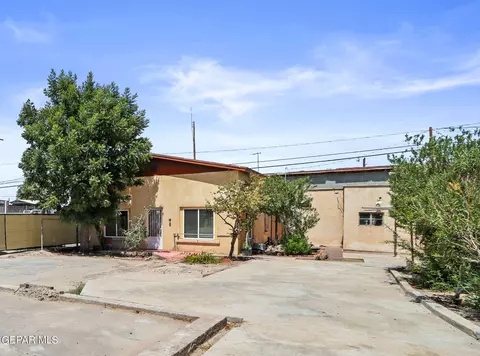 121 E Main St, Fabens, TX 79838